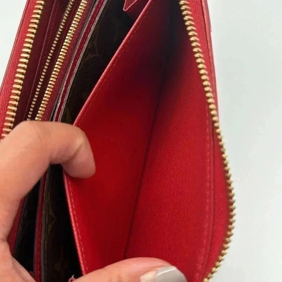 Louis Vuitton Zippy Retiro Rose Bruyere - Picture 9 of 10